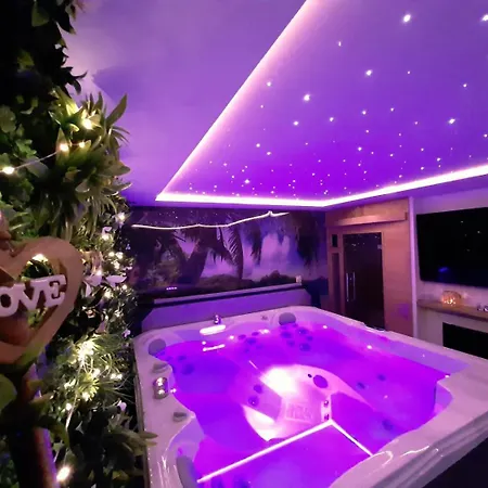 Gites De France - Lodge Et Sweety Spa