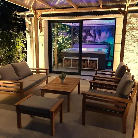 Gites De France - Lodge Et Sweety Spa *