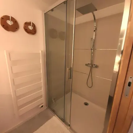 Gites De France - Lodge Et Sweety Spa *